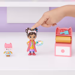 Gabby's Dollhouse Gabby et la Maison Magique - - PACK 2 FIGURINES ET ACCESSOIRES - Coffret Studio d'Art - Gabby, 1 Figurine Chat Et Accessoires - Dessin Animé Gabby Chat - Jouet Enfant 3 Ans et + - Vue supplémentaire 5