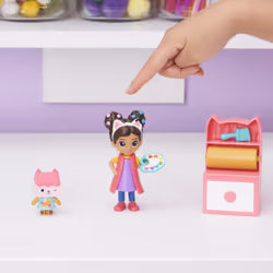 Gabby's Dollhouse Gabby et la Maison Magique - - PACK 2 FIGURINES ET ACCESSOIRES - Coffret Studio d'Art - Gabby, 1 Figurine Chat Et Accessoires - Dessin Animé Gabby Chat - Jouet Enfant 3 Ans et + - Vue supplémentaire 8