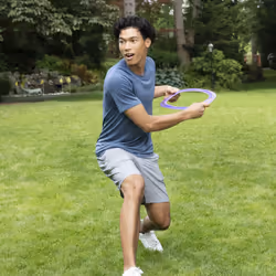 Aerobie Pro Blade, Anneau volant à nivellement automatique pour jeu en plein air, pour enfants à partir de 5 ans, violet