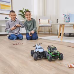 Monster Jam , Monster trucks Racing Rivals officiels radiocommandés Grave Digger vs. Megalodon, échelle 1:24