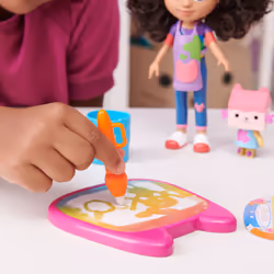 Gabby's Dollhouse , Poupées Gabby artiste et accessoires de luxe dont une tablette avec surface réactive à l'eau et pinceau à eau, jouets pour filles et garçons à partir de 3 ans - Vue supplémentaire 7