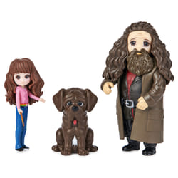 Wizarding World HARRY POTTER - PACK AMITIÉ MAGICAL MINIS HERMIONE & HAGRID - Coffret Amitié 2 Figurines Poupées Articulées Hermione et Hagrid 8 cm Avec Accessoires - 6061833 - Jouet Enfant 5 ans et +