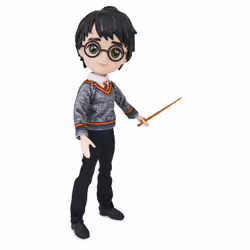 Wizarding World POUPÉE 20 CM HARRY POTTER - Poupée figurine Articulée Harry Potter 20 cm - Avec Baguette Magique et Tenue Uniforme Poudlard à collectionner - 6061836 - Jouet Enfant 5 ans et + - Vue supplémentaire 7