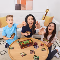 Wizarding World GAMES - LA COURSE AU VIF D'OR HARRY POTTER - Reproduction Fidèle du Coffre de Quidditch - Jeu de Société - Jeu Ambiance, Action et Réflexe - 6063463 - Jouet Enfant 8 ans Et +