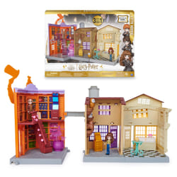 Wizarding World HARRY POTTER - PLAYSET CHEMIN DE TRAVERSE MAGICAL MINIS - Univers De Jeu Magique Avec 2 Figurines Et 21 Accessoires - 3 Décors - Effets Sonores Et Lumineux - Jouet Enfant 6 ans et +