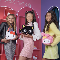 Purse Pets SANRIO - HELLO KITTY - COMPAGNON INTERACTIF FORMAT SAC A MAIN - Hello Kitty Animal Interactif Tout Doux Blanc Et Rouge Qui Cligne Des Yeux - Sons et Modes De Jeu - Jouet Enfant 5 Ans et + - Vue supplémentaire 10