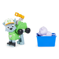 Spin Master PAW Patrol, Big Truck Pups, Figurine articulée Rocky avec drone de sauvetage à clipser, centre de commande et animal, pour les enfants à partir de 3 ans