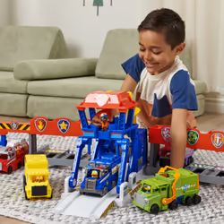 PAW Patrol , Big Truck Pups, Truck Stop HQ, Coffret de jeu transformable de 91,4 cm, figurines articulées, petites voitures, effets sonores et lumineux, pour les enfants à partir de 3 ans
