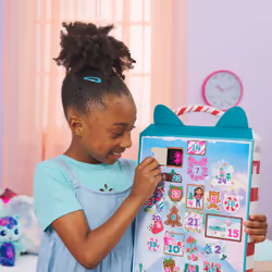 Gabby's Dollhouse Gabby et la Maison Magique - - Calendrier de l'avent 2023 pour Noël Avec 24 Surprises, Figurines et Accessoires - Dessin Animé Gabby Et La Maison Magique - Jouet Enfant 3 Ans et + - Vue supplémentaire 6