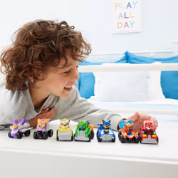 PAW Patrol : La Super Patrouille le film, Pup Squad Racers Chase à collectionner, voiture Super Patrouille, jouets pour enfants à partir de 3 ans