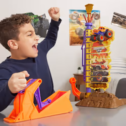 Monster Jam El Toro Loco Big Air Challenge, coffret de 50 cm avec un jouet monster truck exclusif, échelle 1:64, jouets pour garçons à partir de 3 ans - Vue supplémentaire 5