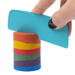 Kinetic Sand SABLE MAGIQUE - COFFRET ARC-EN-CIEL 383 G + OUTILS - Créez Différentes Formes Hypnotisantes avec Ce Sable Magique comme De La Pâte A Modeler - Jouet Enfant 3 Ans Et +