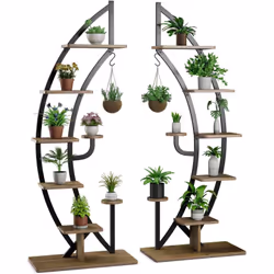 Description générale Cette étagère à 7 niveaux est idéale pour exposer vos plantes en pot tout en ajoutant une touche décorat ...