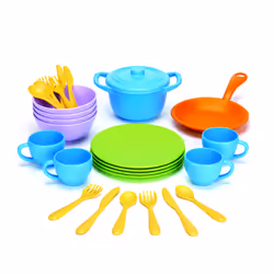 Green Toys Cookware & Dining Set