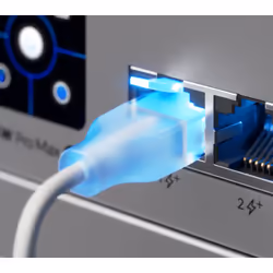 Ubiquiti UACC-Cable-Patch-EL-3M-W câble de réseau Translucide, Blanc Cat6