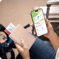 Satechi FindAll porte-passeport Rose Cuir végan - Vue supplémentaire 3