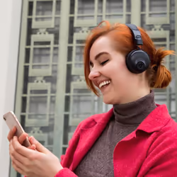 JLab Studio Wireless On-Ear Noir - Vue supplémentaire 4