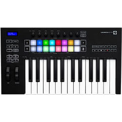 Novation Launchkey 25 clavier MIDI 25 touche(s) USB Noir