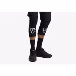 Race Face Covert Knee Noir