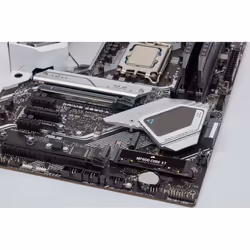 Corsair MP600 CORE XT M.2 2 To PCI Express 4.0 QLC 3D NAND NVMe - Vue supplémentaire 5