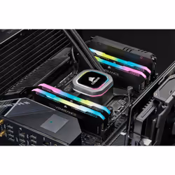 Corsair Vengeance RGB Pro CMH32GX4M2Z3600C18 module de mémoire 32 Go 2 x 16 Go DDR4 3600 MHz