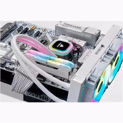 Corsair Vengeance RGB Pro CMH64GX4M4E3200C16W module de mémoire 64 Go 4 x 16 Go DDR4 3200 MHz