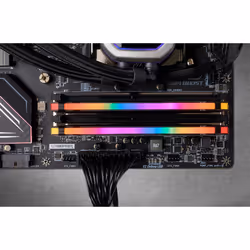 Corsair Vengeance RGB CMW16GX4M2A2666C16, 16 Go, 2 x 8 Go, DDR4, 2666 MHz, 288-pin DIMM, Noir