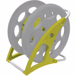 La bobine enrouleur de tuyau flexible Kokido Geos est une solution pratique pour éviter de laisser le tuyau traîner sur la te ...
