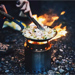 Solo Stove Campfire Four à carburant solide