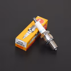 Bougie dallumage NGK pour Moto Beta 50 RR motard 2013 à 2020 BR9ES - MFPN : BR9ES-3134-134N