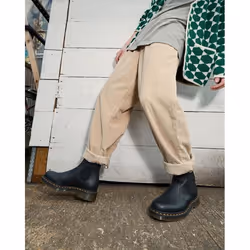 Dr. Martens 883985927230 Bottine 6 Noir