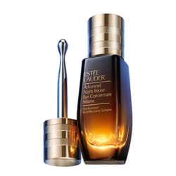 Estée Lauder Estee Lauder New Matrix Versione Sleeverata sérum pour les yeux 15 ml Femmes