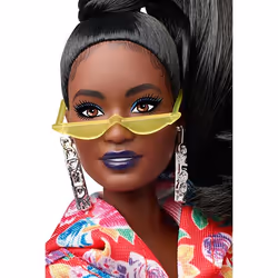 Barbie GHT94 poupée