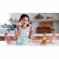 Barbie Color Reveal