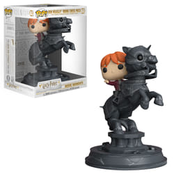 FUNKO Movie Moment: Harry Potter S5 - Ron Riding Chess Piece