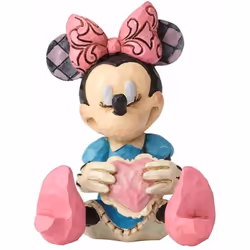 Figurine de Collection Minnie Coeur Résine aspect bois. Hauteur 7 cm - Largeur 5 cm - Profondeur 5 cm