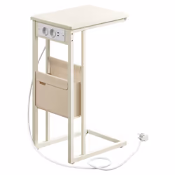 【DESIGN COMPACT】 De dimensions 30 x 40 x 62 cm, cette table d'appoint en forme de C s'adapte parfaitement aux petits espaces ...