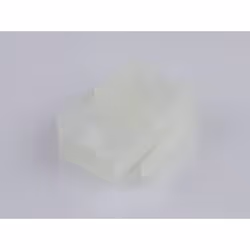 enquête Mini-Fit Jr. Plug Housing, Single Row, 3 Circuits, UL 94V-2, with Panel Mounting Ears, Natural Ce texte a été traduit ...