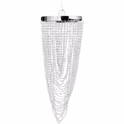 Ce lustre est à la fois magnifique et discret. Facile à suspendre, il décorera votre salon et l'égaiera en y ajoutant une bel ...