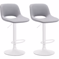Les tabourets de bar sont des sièges confortables et en même temps particulièrement élégants et modernes pour le bar de la ma ...