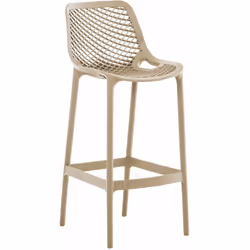 Tabouret de bar en polypropylène et est donc hydrofuge et résistant aux UV. Sa forme ergonomique le rend spécial et particuli ...