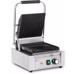 Des burgers bien juteux, préparés sur une machine à panini peu encombrante de 1 800 W La machine à panini est un appareil de  ...