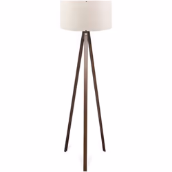 Lampadaire Cette lampe sur pied stylée et moderne sera l'ornement de la pièce en s'adaptant à la décoration de la maison. Des ...