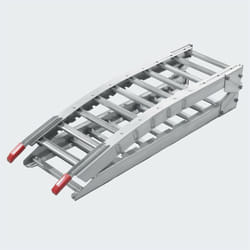 Helloshop26 - Une rampe de chargement multi-usage pliante aluminium rail collision 212 cm jusqu'a 315 kg gris
