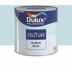 La Peinture acrylique Dulux Valentine Couture est une peinture riche en résine et en pigments de haute qualité. La formulatio ...