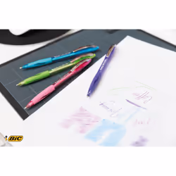 BIC 931946, Stylo à bille rétractable avec clip, Noir, 3 pièce(s), Moyen