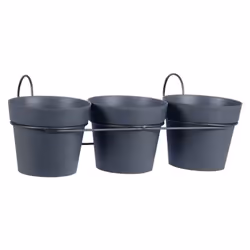 Avec le lot de 3 pots Toscane de EDA Plastiques vos plantes trouveront leur place en indoor ou outdoor. Ces trois cache pots, ...