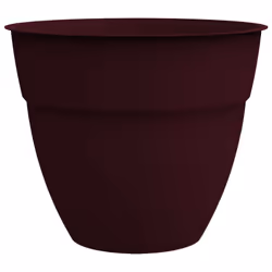 Le pot de fleurs rond en plastique Osaka de la marque française EDA s'impose comme un choix raffiné pour sublimer votre décor ...