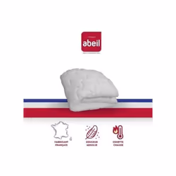 Couette chaude douceur absolue microfibre 100% polyester blanc. Garnissage : 100% polyester. Grammage : 400 gr/m². Toucher pe ...