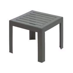 L'élément essentiel et incontournable de la marque Grosfillex est la table basse Miami. Fabriquée en résine, elle est facile  ...